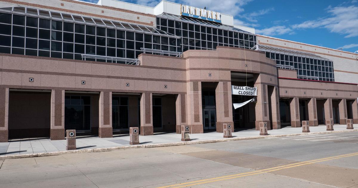 The dying outdoor mall, Shops at Sunset Place, in Miami : r/deadmalls