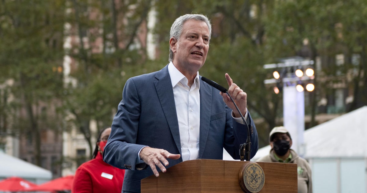 New York City mayor says people should brace for another possible ...