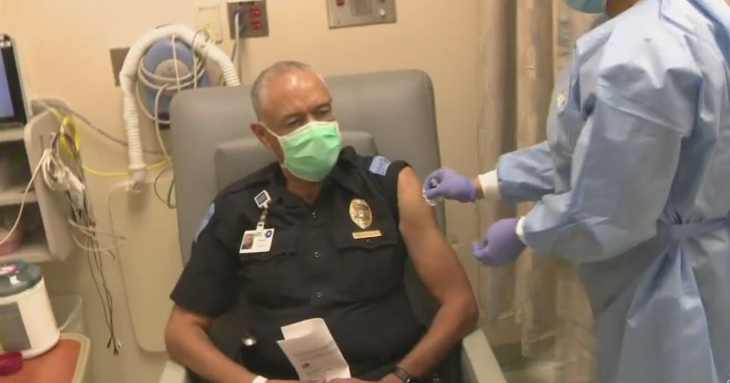 COVID Vaccinations Rolled Out At Mount Sinai Medical Center In Miami