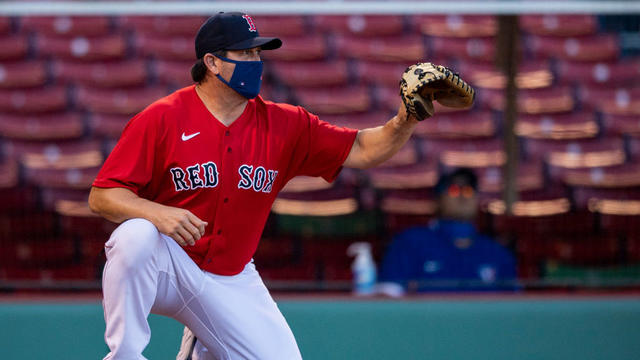 Red Sox's Jason Varitek isolating after testing positive for COVID-19