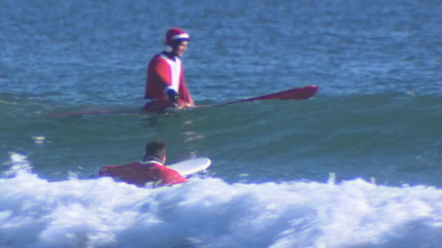 Santa Surfer 2 