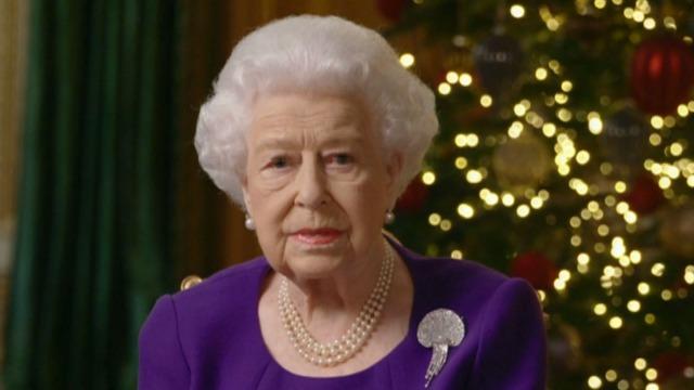 cbsn-fusion-queen-elizabeth-spends-christmas-in-windsor-for-the-first-time-in-32-years-as-she-self-isolates-thumbnail-617188-640x360.jpg 