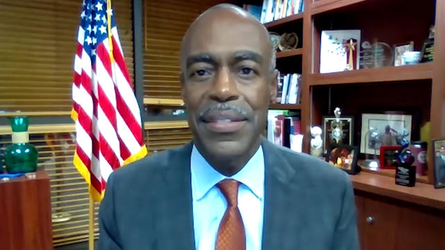 Broward-Superintendent-Robert-Runcie.jpg 