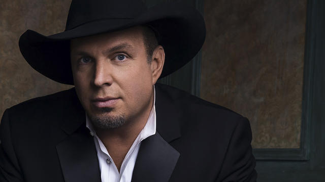 GARTHBROOKS_Headshot_PhotoCreditJosephLlanes.jpg 