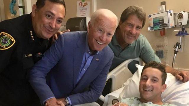 Biden-with-officer-1.jpg 