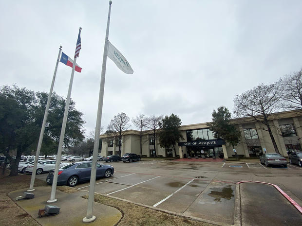 City flag at Municipal Center flown at half-staff for passing of former Mayor Bob Beard 