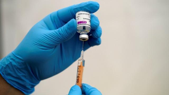 cbsn-fusion-limited-supply-of-covid-19-vaccines-by-manufacturers-has-the-european-union-threatening-to-prevent-companies-from-exporting-any-orders-until-their-own-needs-are-met-thumbnail-634087-640x360.jpg 