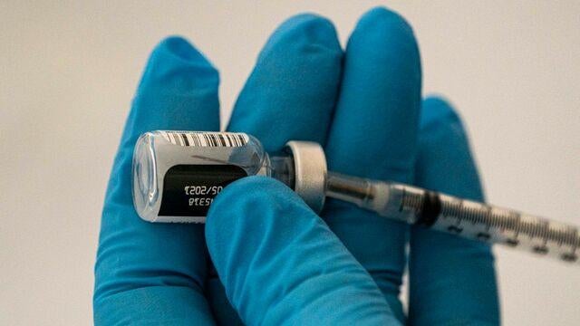 cbsn-fusion-pressure-mounts-to-speed-up-vaccine-rollout-as-more-contagious-variants-spread-thumbnail-634621-640x360.jpg 