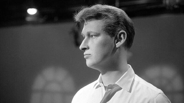 mikenichols1920-636574-640x360.jpg 