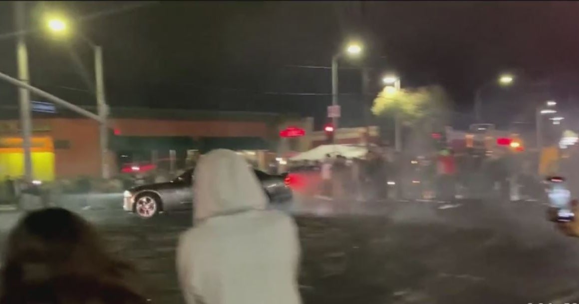 Dangerous Street Takeover In Inglewood Draws Large Crowd CBS Los Angeles