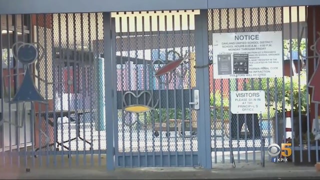 school-gate.jpg 
