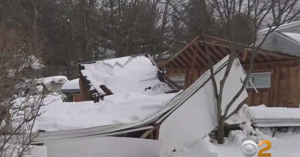 Roof Of Paramus Home Collapses After Winter Storm - CBS New York