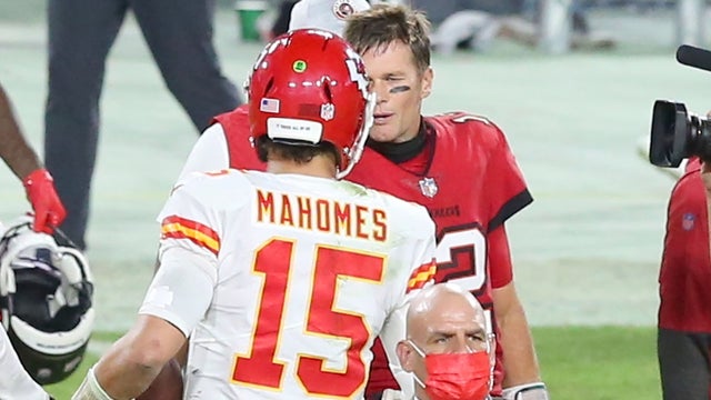 patrick-mahomes-tom-brady-1.jpg 