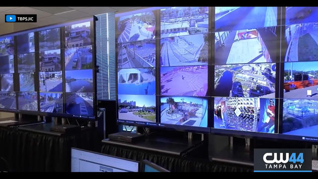 Security-Monitors-Days-Ahead-Of-Super-Bowl-55-In-Tampa-Feb-2021-13.jpg 