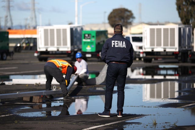 Oakland Coliseum Set To Open As Mass Vaccination Site Next Week 
