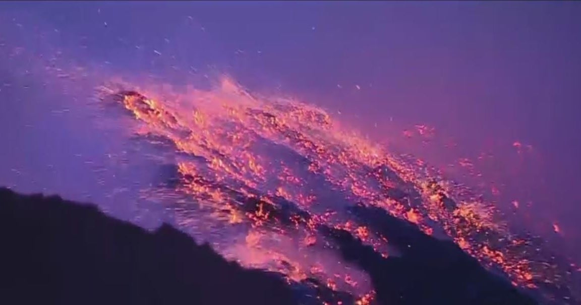 WindDriven Mulch Fire Explodes In Ontario CBS Los Angeles