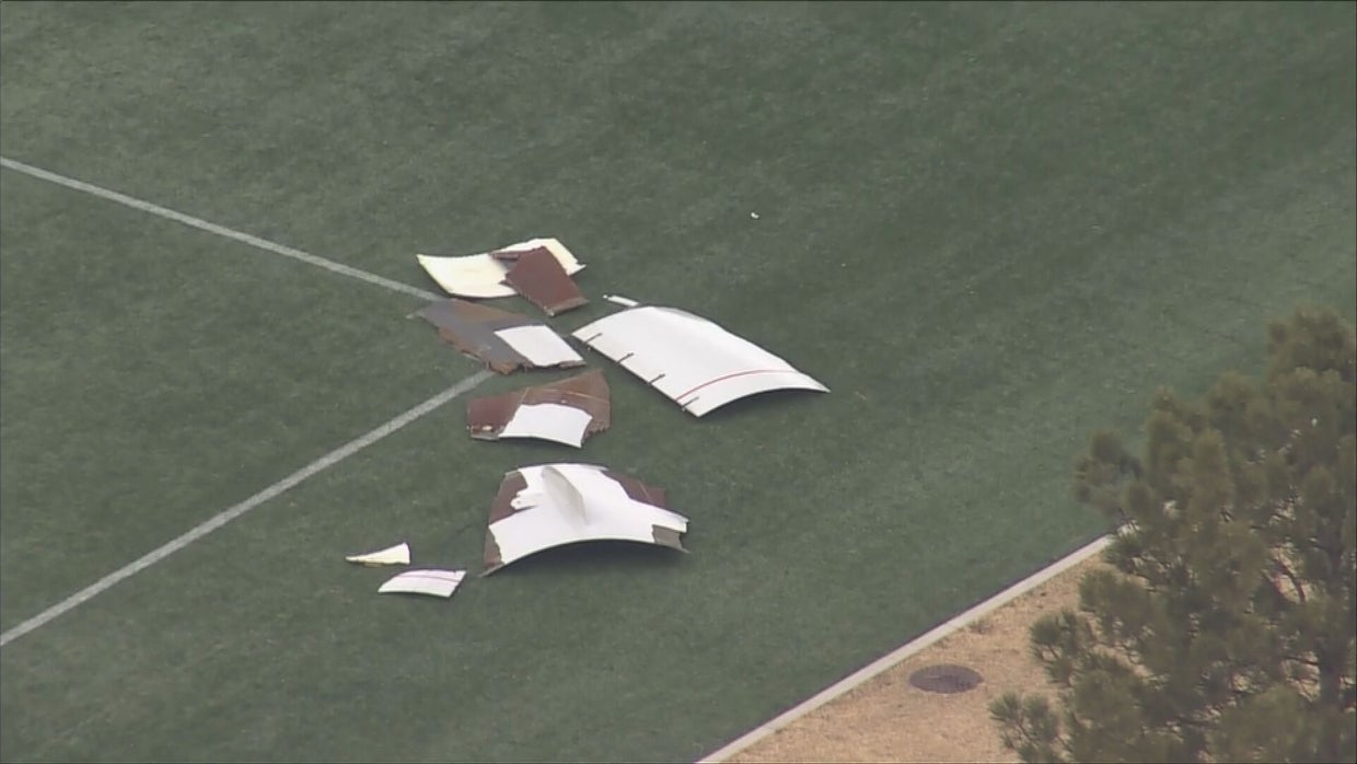 BROOMFIELD PLANE (1) 