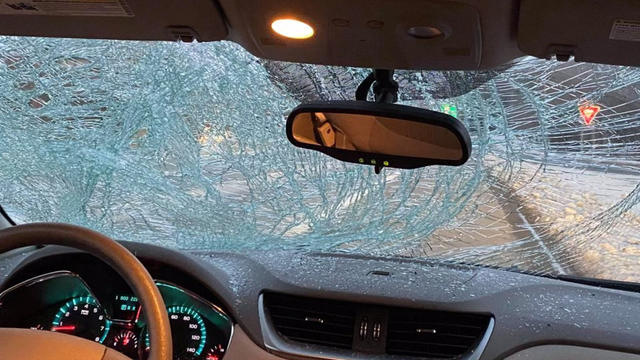 windshield-damaged-ice.jpg 