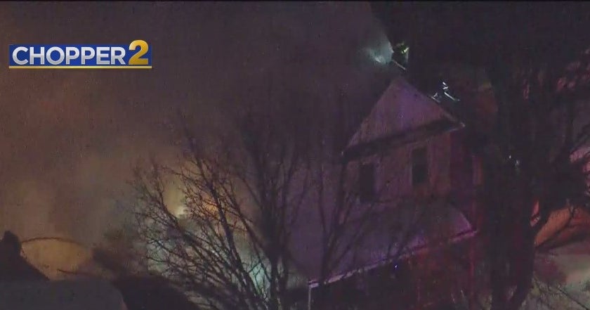 Fire Rips Through House In Morgan Park - CBS Chicago