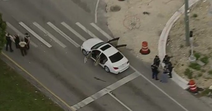 Police: 2 Teens Shot In SW Miami-Dade - CBS Miami