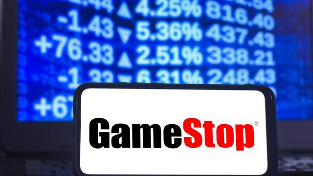 GameStop Stock Falls More Than 10% in After-Hours 