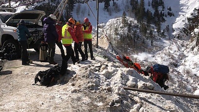 15-red-mountain-pass-crash-rescue-credit-Ouray-County-Sheriffs-Office-and-Ruth-Stewart-1.jpg 
