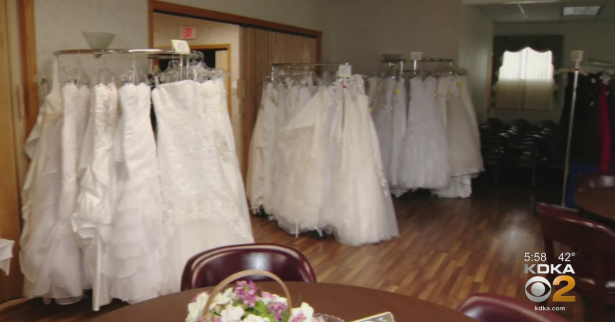 Wedding second hand outlet store