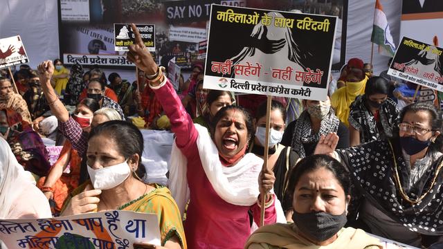 Delhi Congress Protests Against Dalit Atrocities And Women Harassment 