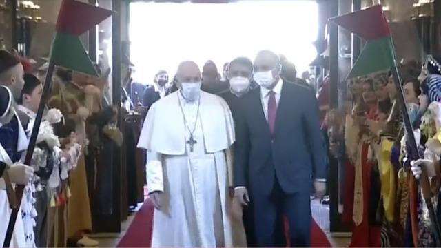 cbsn-fusion-pope-francis-arrives-in-baghdad-to-begin-historic-first-papal-trip-to-iraq-thumbnail-661207-640x360.jpg 