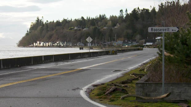 Cut off from the rest of America, a small town endures lockdown - CBS News