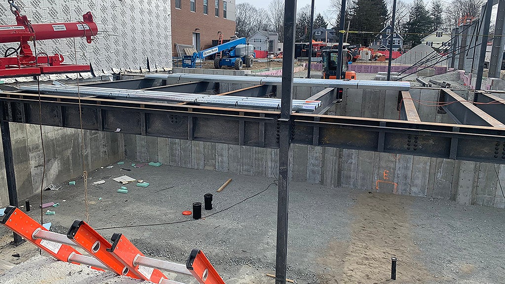 Construction Worker Hurt In 15-To-20 Foot Fall From Steel Beam In ...