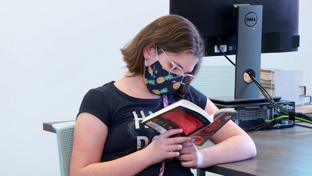 LIBRARIES OPEN 5PKG.transfer_frame_734 