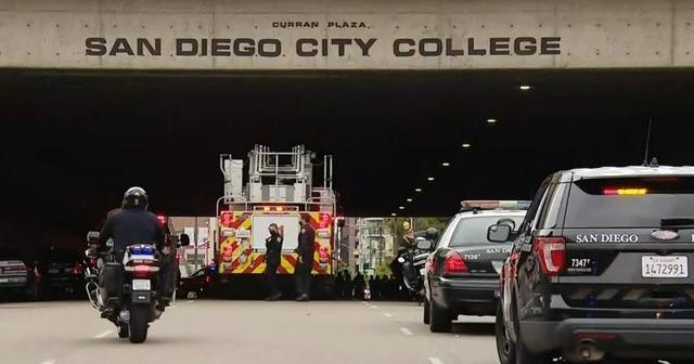 3 killed in San Diego when car hits crowd on sidewalk CBS News