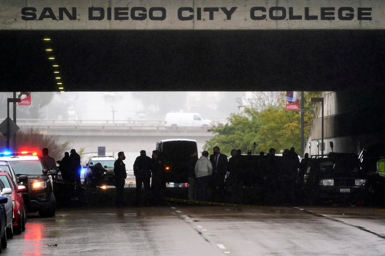 Driver faces vehicular manslaughter charges in San Diego car crash that