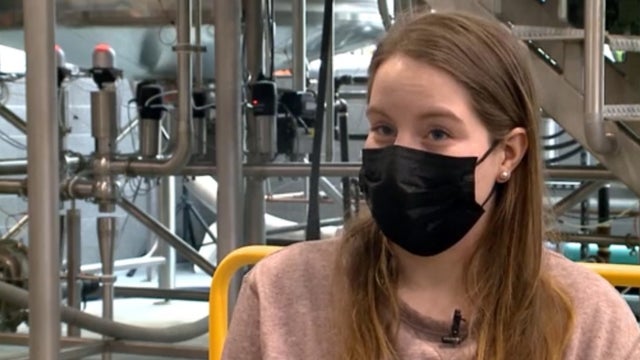femalebrewer.jpg 