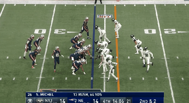 Cam Newton touchdown to Devin Asiasi 