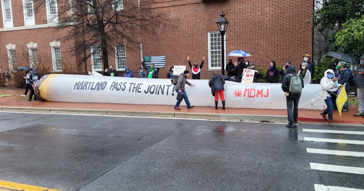 Group Brings Giant Inflatable Joint To Maryland State House As Part Of ...