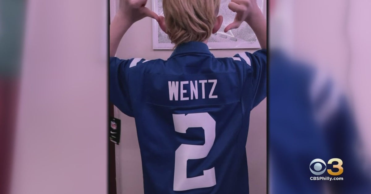 Carson top wentz shirt