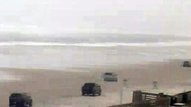 np-031014-beachcam-640x360.jpg 