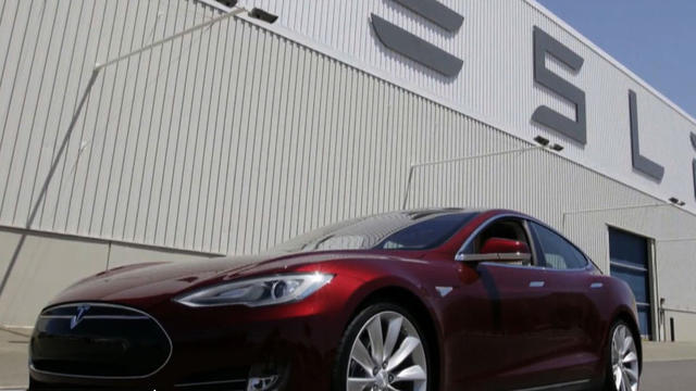 satmo-0329-tesla-640x360.jpg 