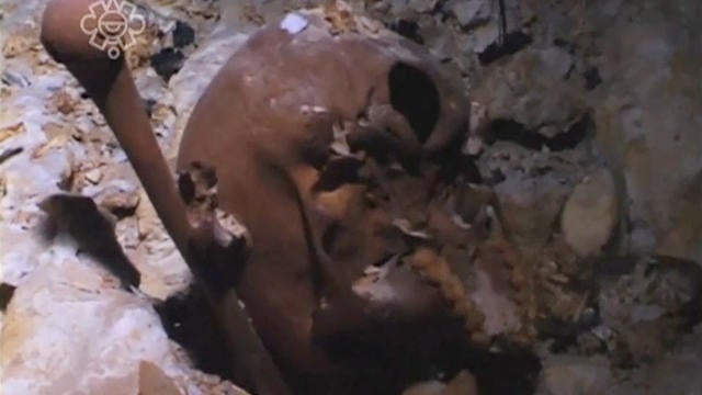 np-0516-12kyr-old-skeleton-640x360.jpg 