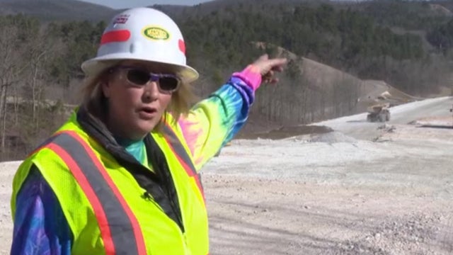 construction.jpg 