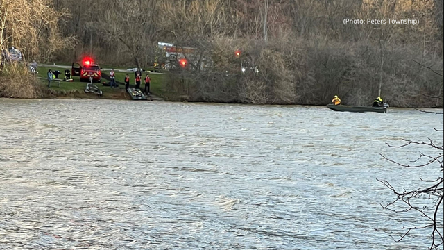 peters-township-kayaker-rescue-1.png 