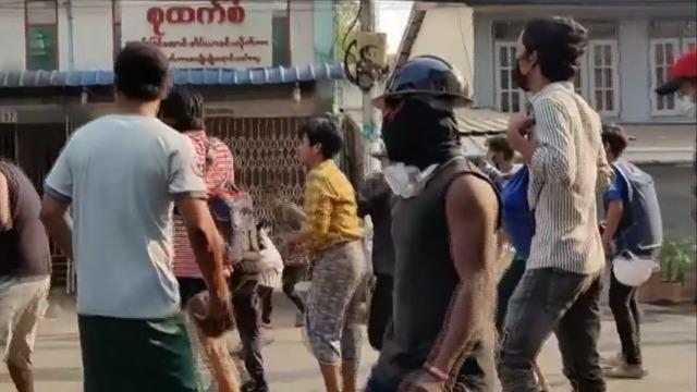 cbsn-fusion-more-than-100-people-killed-by-security-forces-in-myanmars-deadliest-day-of-protests-thumbnail-679836-640x360.jpg 