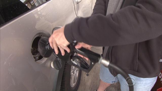 en-122314-gasprices-324437-640x360.jpg 