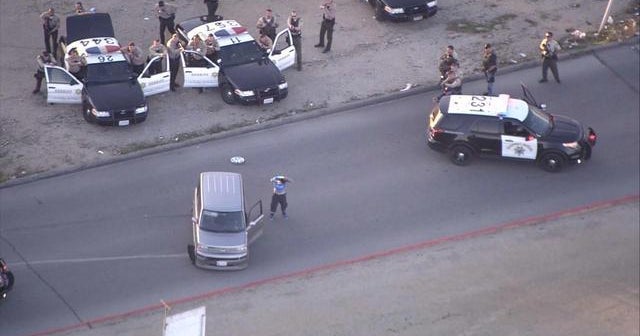 Suspect leads police on wild chase in Southern California - CBS News