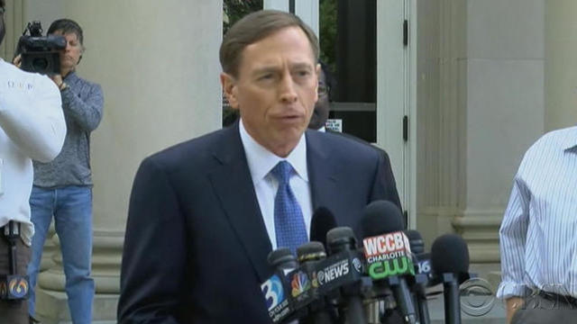 042315-petraeus-cbsn-382001-640x360.jpg 