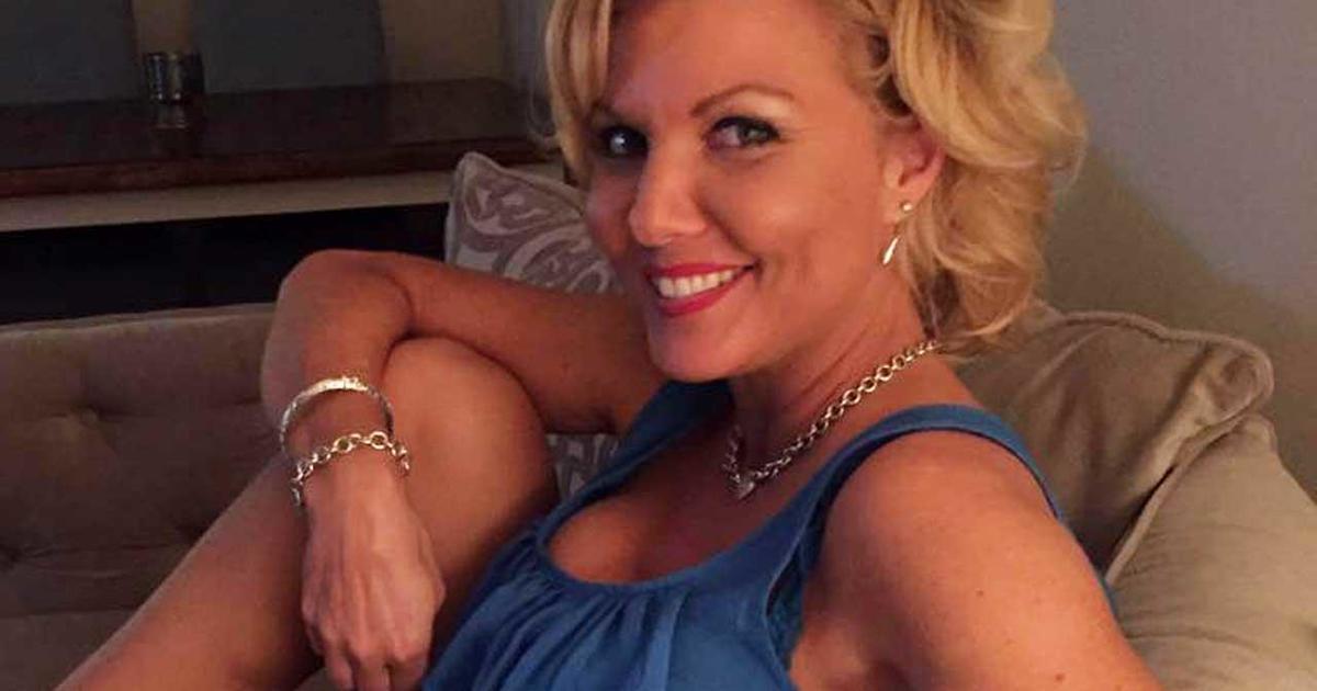 Mom Rep Sexy - Did Kat West's online life play a role in her mysterious death? - CBS News