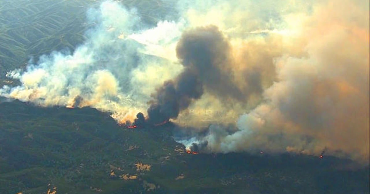 Heat Hinders Containment Of Rocky Fire - Cbs News