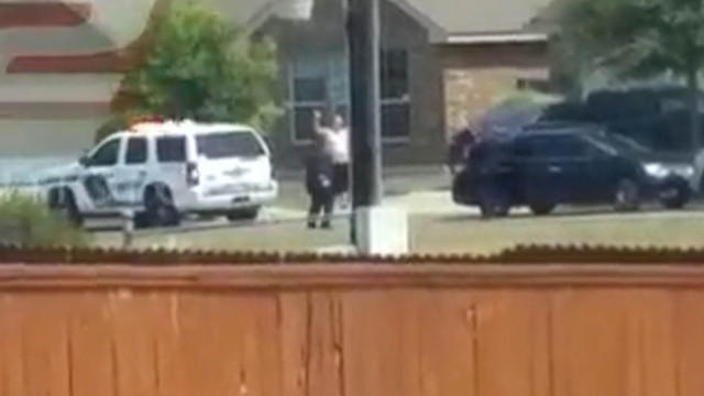 cbsn-tx-police-shooting-439837-640x360.jpg 